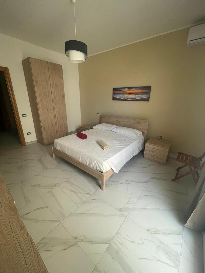 Camere Lorenzo Порто Чезарео Екстериор снимка