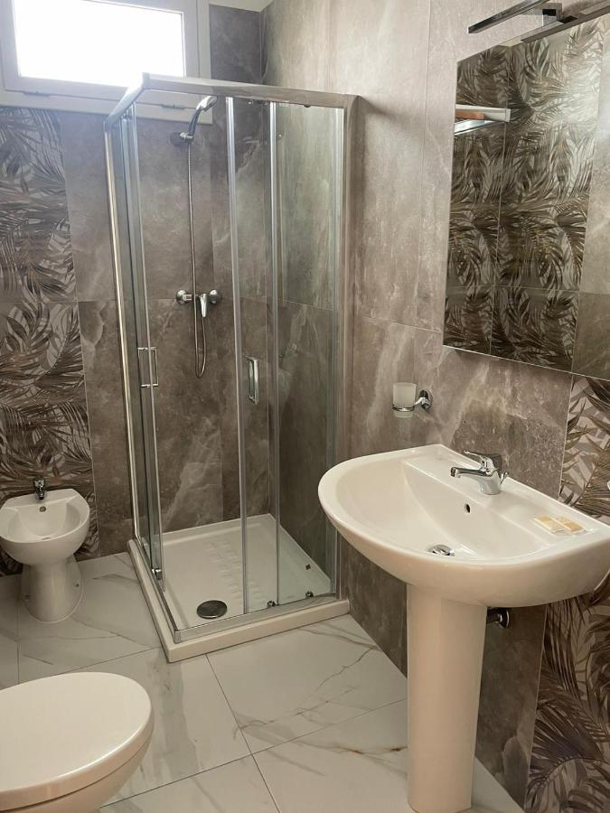 Camere Lorenzo Порто Чезарео Екстериор снимка