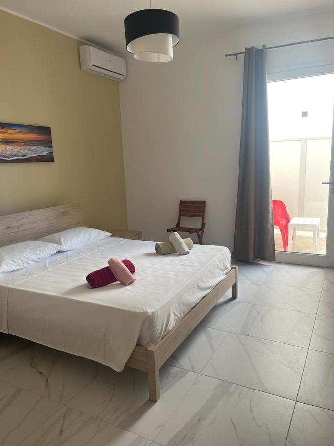 Camere Lorenzo Порто Чезарео Екстериор снимка
